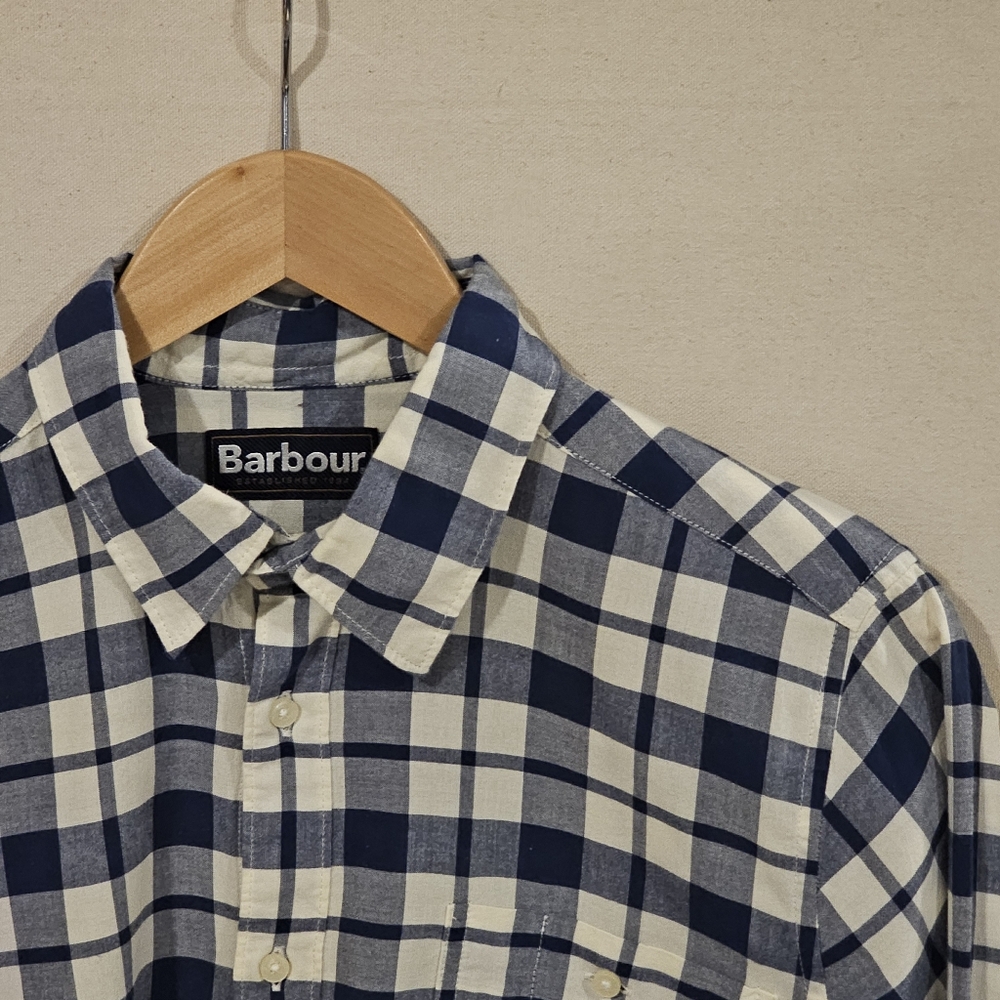 Barbour Tailored Fit Button Down S
